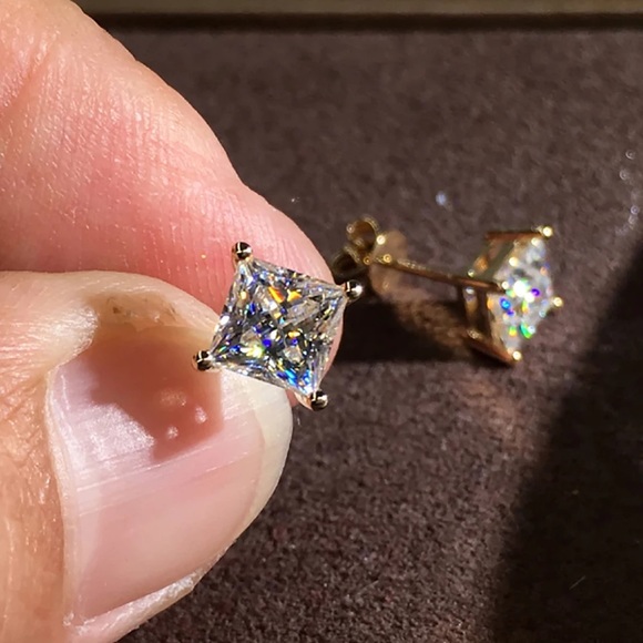 Princess Square Cut VVS1 Simulated Lab Diamond Sterling Silver Earrings Studs - Picture 16 of 16